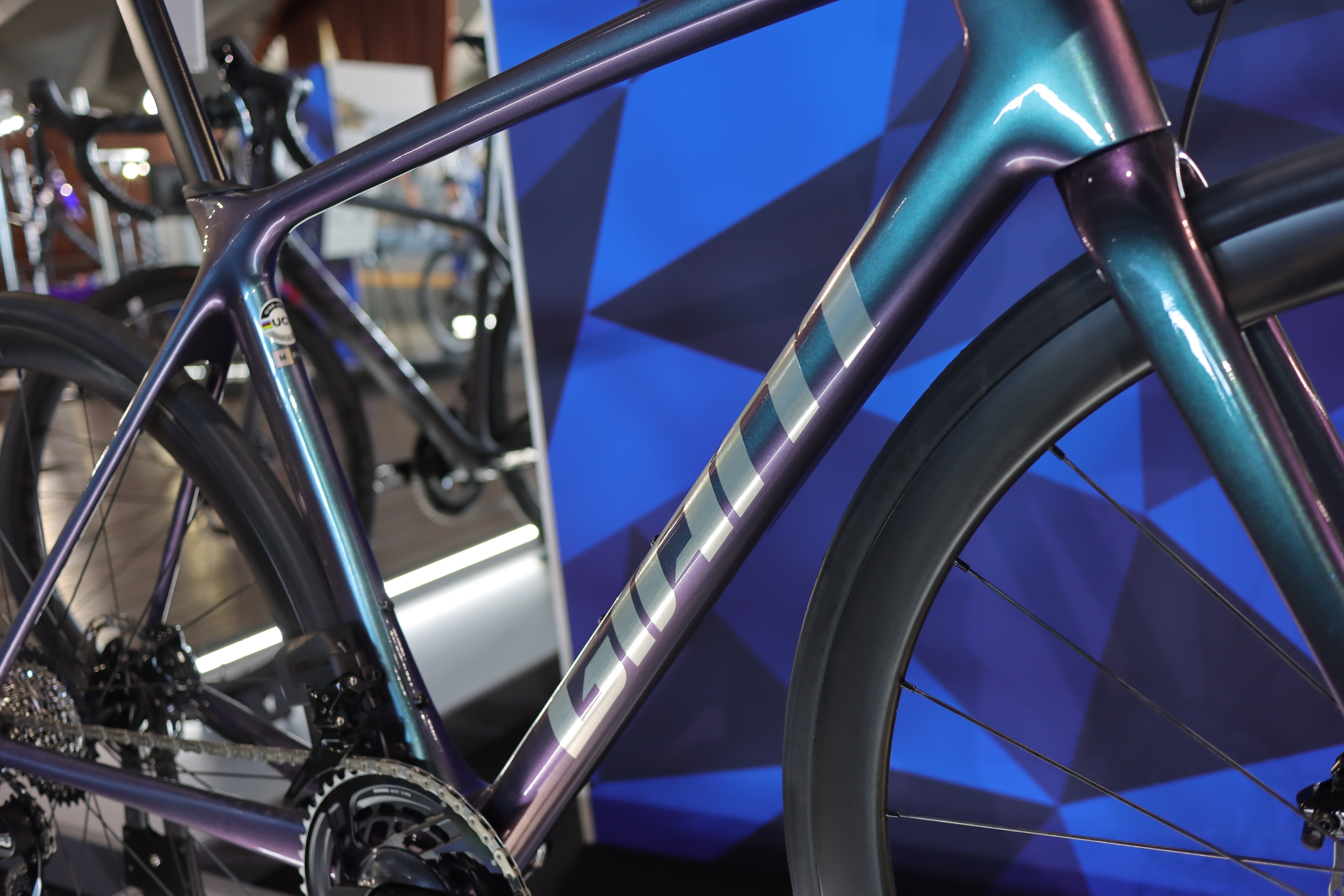 入荷予約特典 現金特価』GIANT 2024年モデル TCR ADVANCED SL