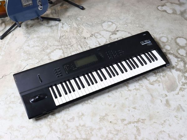 Yahoo!オークション -「korg 01／w」の落札相場・落札価格