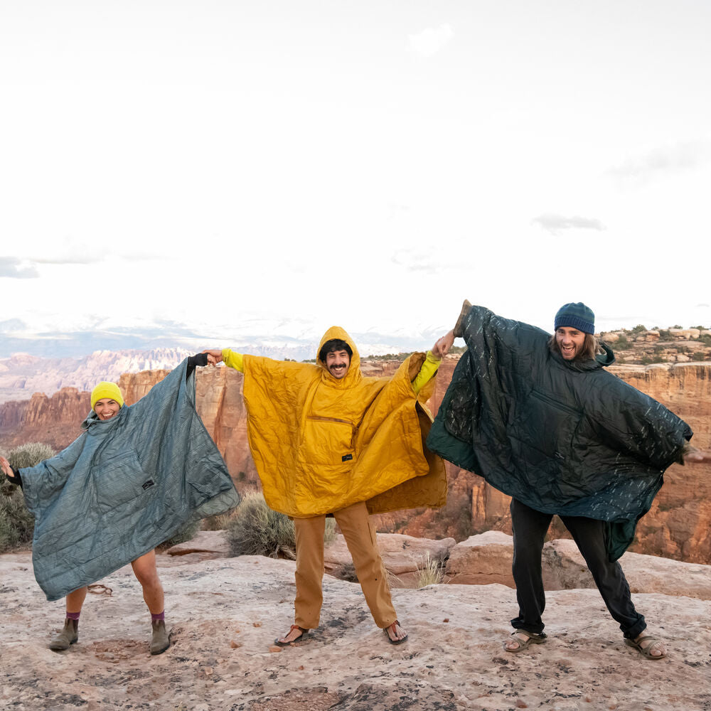 Therm-a-Rest Honcho Poncho | Base Camp Food