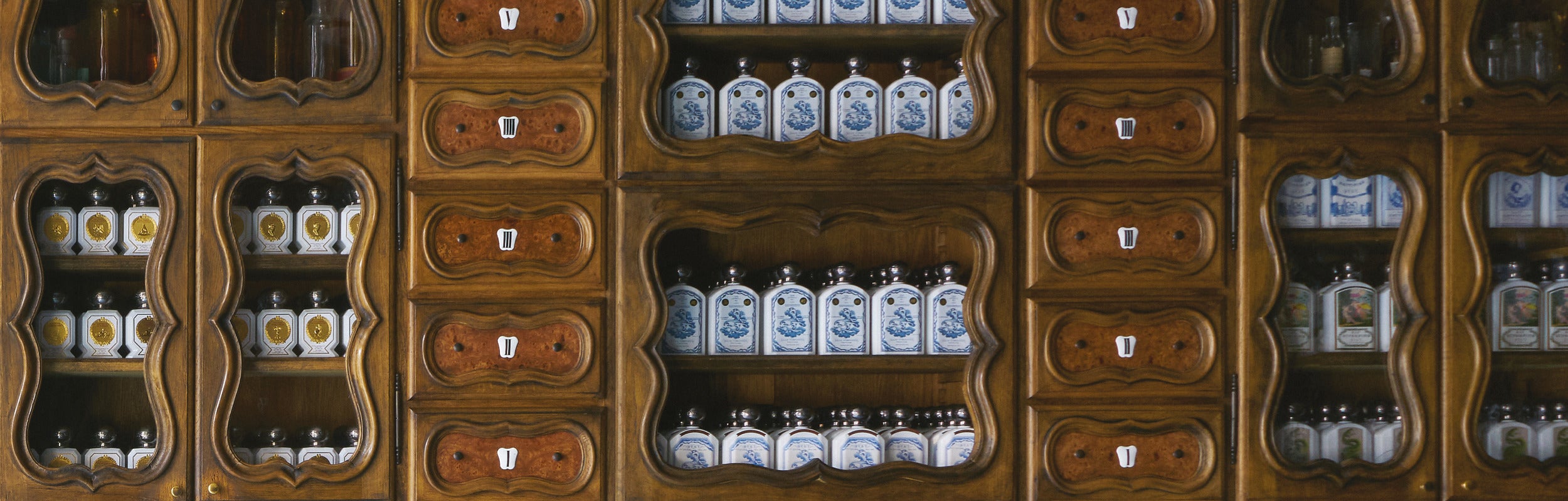 オー・トリプル フォレ・ドゥ・コミ – Officine Universelle Buly - Japan
