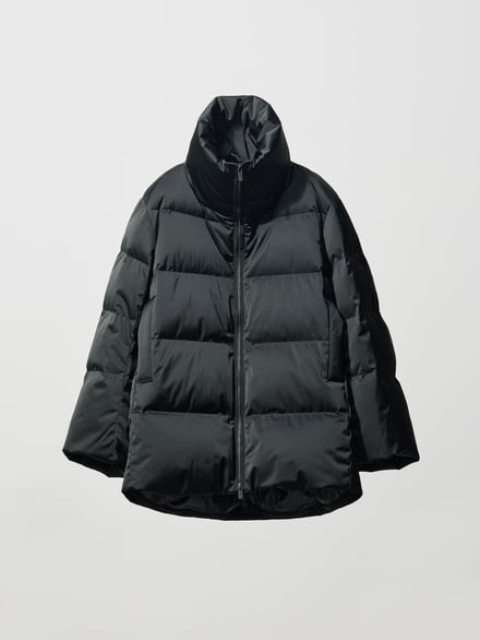 ユニクロが「＋J」を復刻 ダウンボリュームジャケットなど全3型を発売