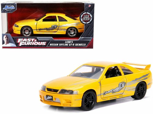 Choro-Q Real Gimmick No. 10 Skyline Van Nissan Service Car
