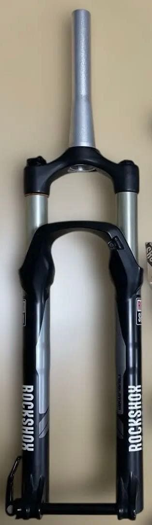 ROCKSHOX REVELATION サスフォーク 27.5 15x100mm Amazon | RockShox Revelation RCサスペンションフォーク | 29インチ